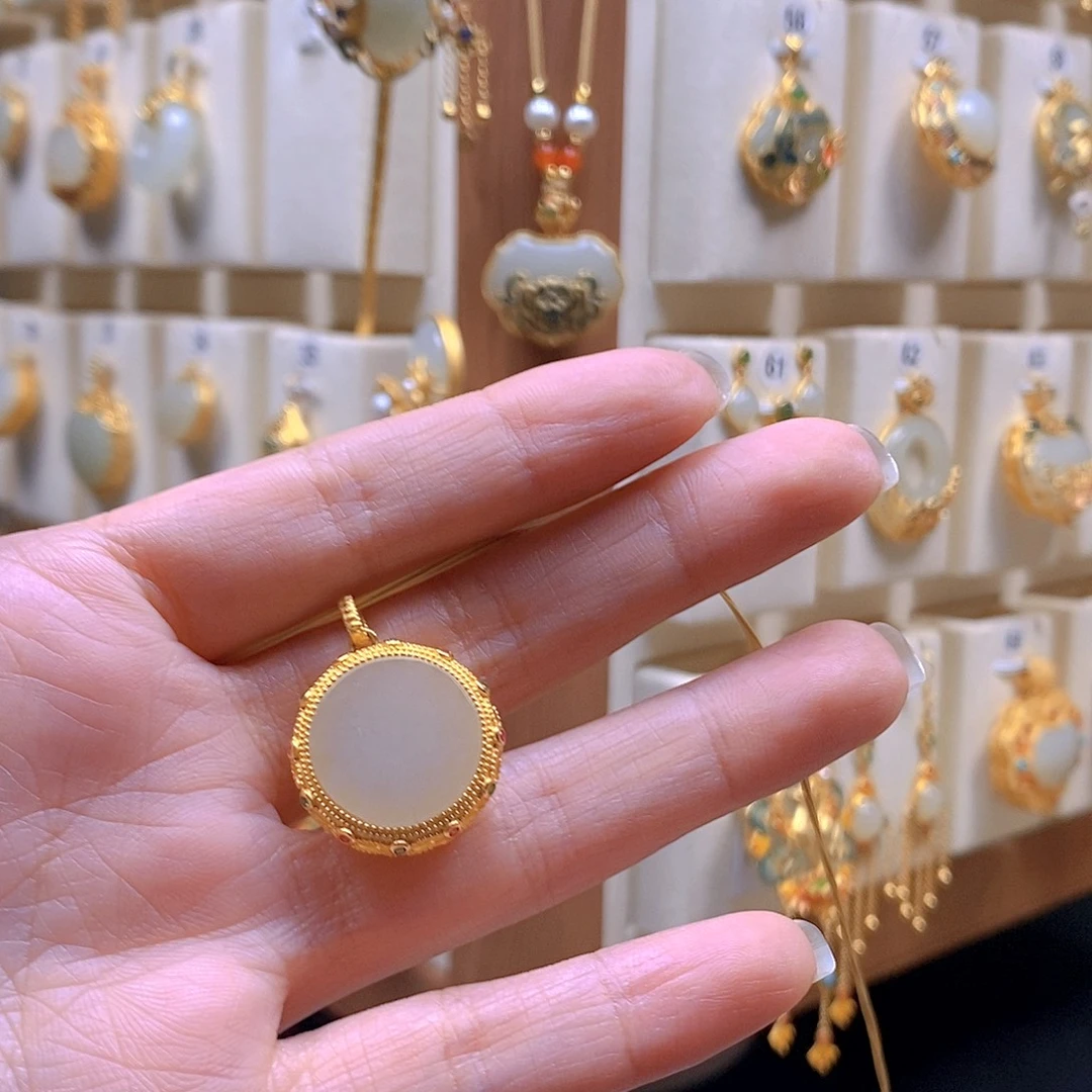 和田玉银S925镶嵌颈饰