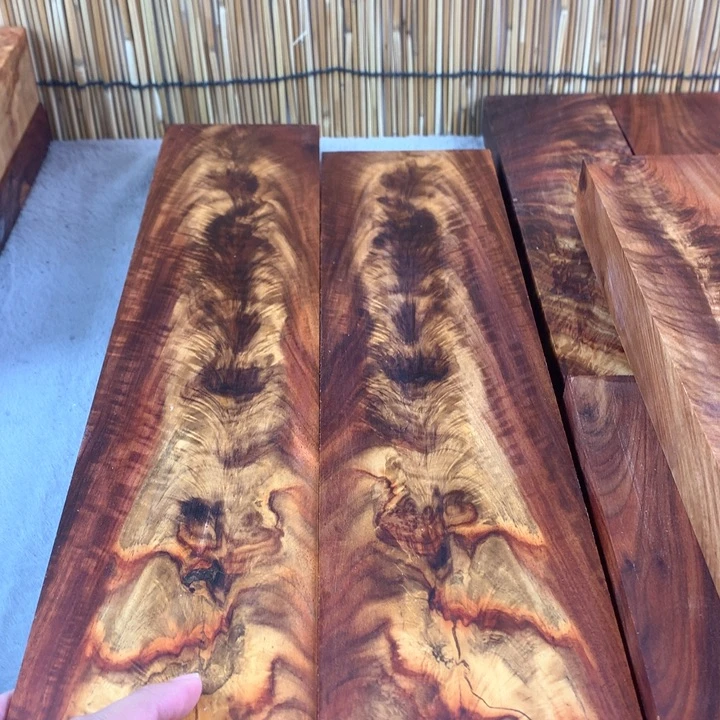 黄花梨/降香黄檀啸*风