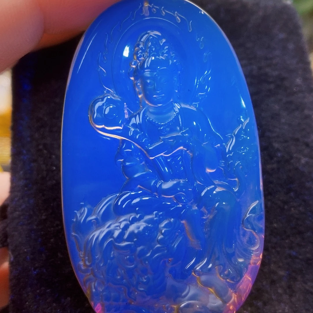 琥珀未镶嵌吊坠(不含链)雕刻件