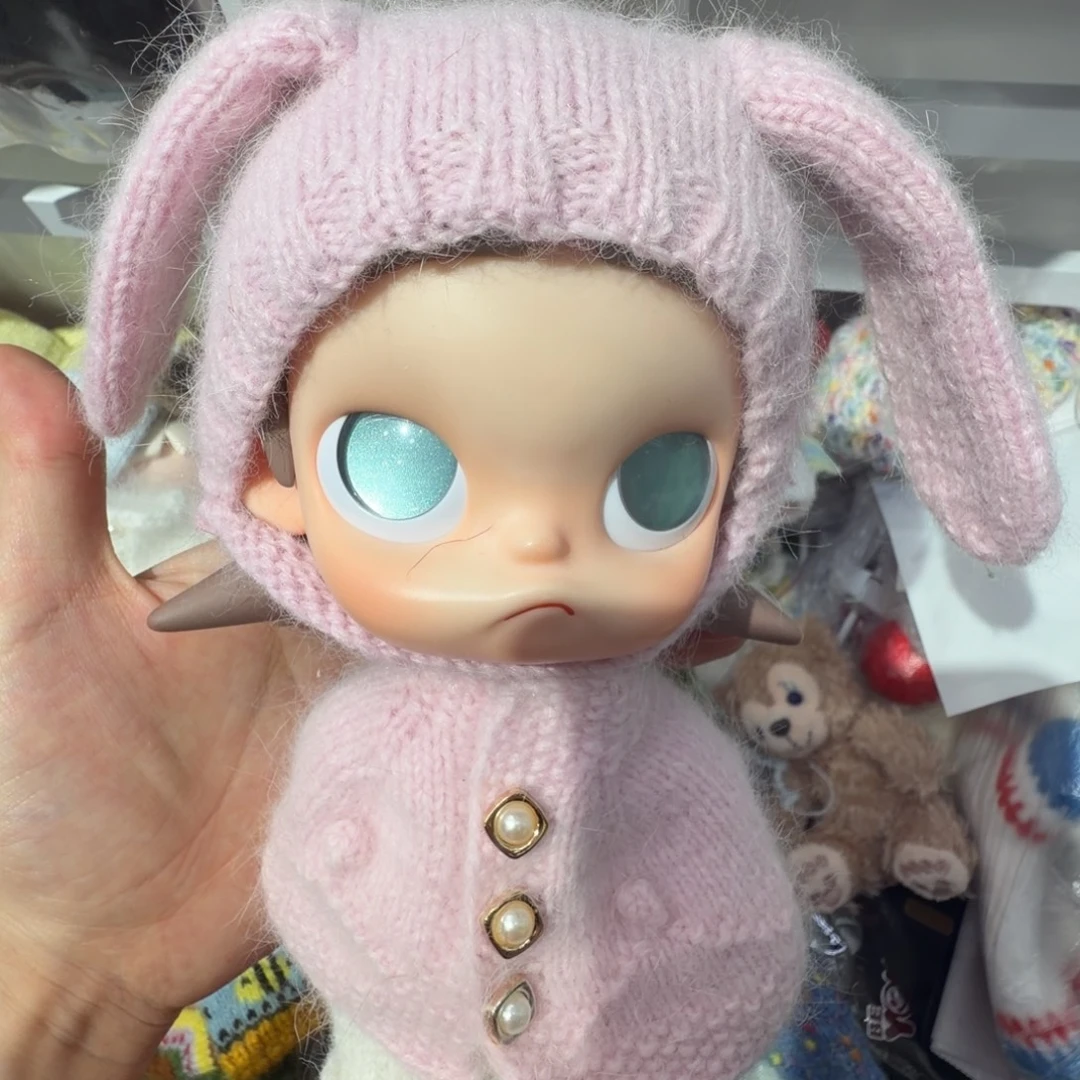 粉色兔耳朵帽一个照片