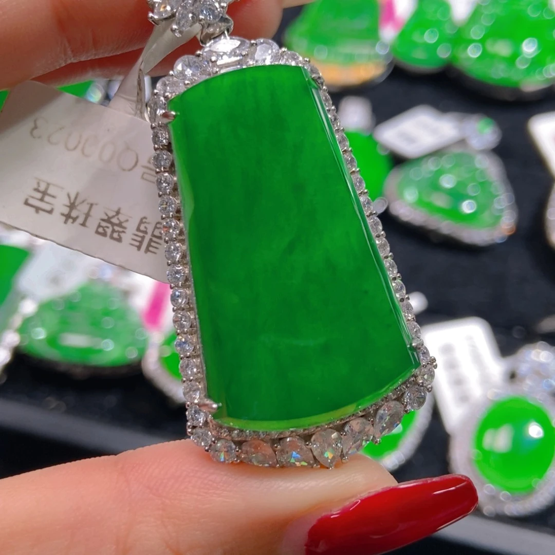 翡翠吊坠(不含链)未镶嵌花**圆