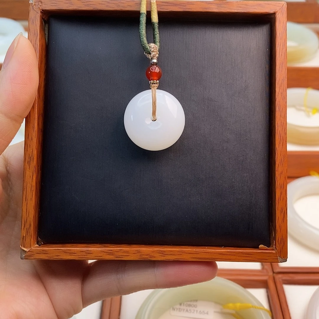 和田玉（白玉）未镶嵌颈饰