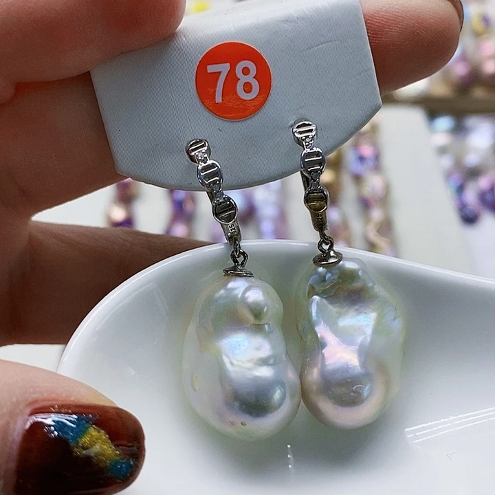 银S925镶嵌耳饰淡水珍珠