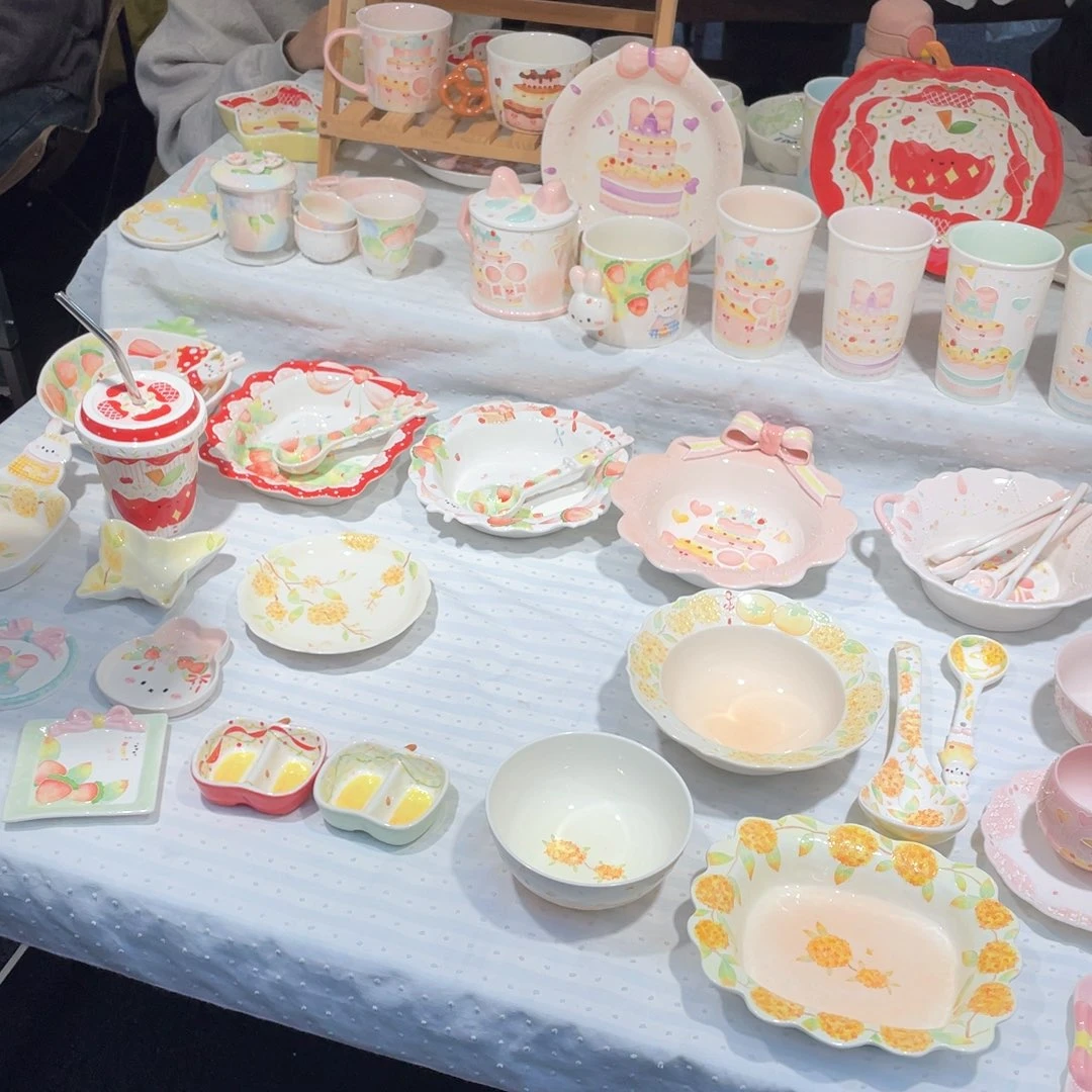 景德镇手工陶瓷杯