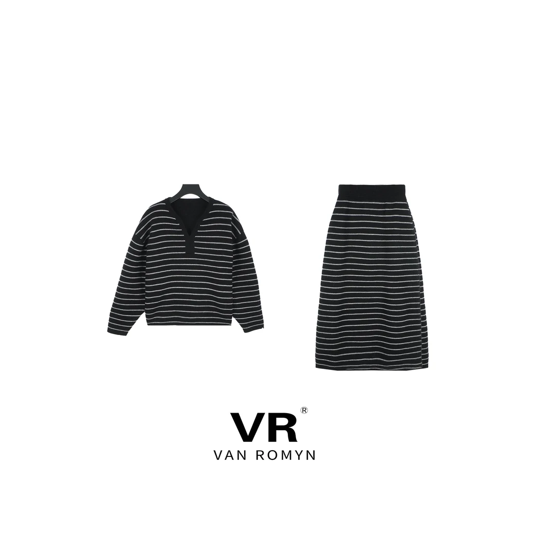 【VR莉娜】512149/2025新款冬季兔毛+绵羊毛韩系松弛慵懒风条纹套装