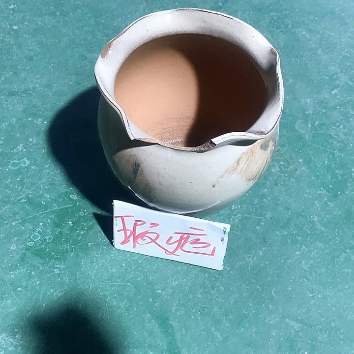 红陶口19。高21。。。。