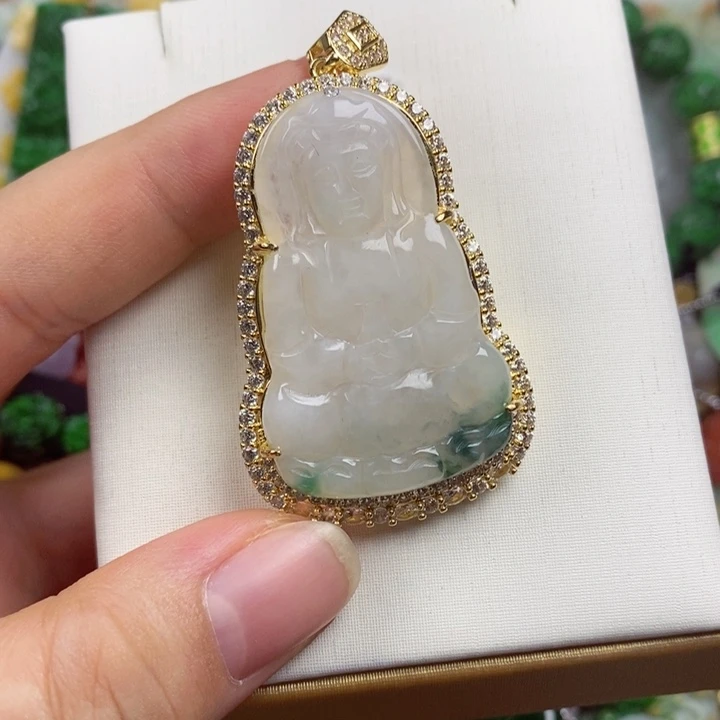 吊坠(赠链)未镶嵌翡翠