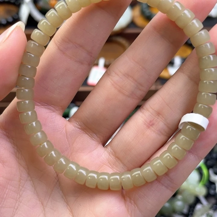 未镶嵌手链和田玉