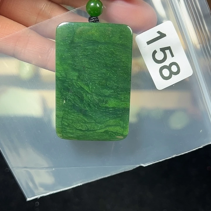 宸***晔和田玉未镶嵌颈饰