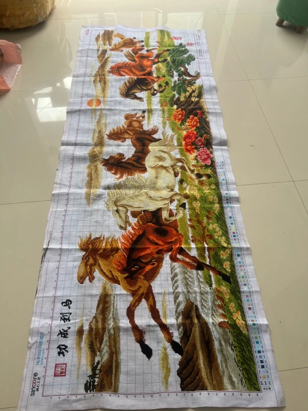 2.35*0.85米纯手工十字绣成品 马到成功客厅装饰画八骏图风景大画