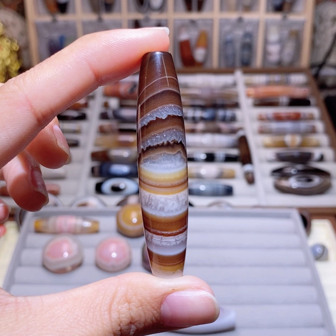 玛瑙/玉髓颈饰未镶嵌妖**初