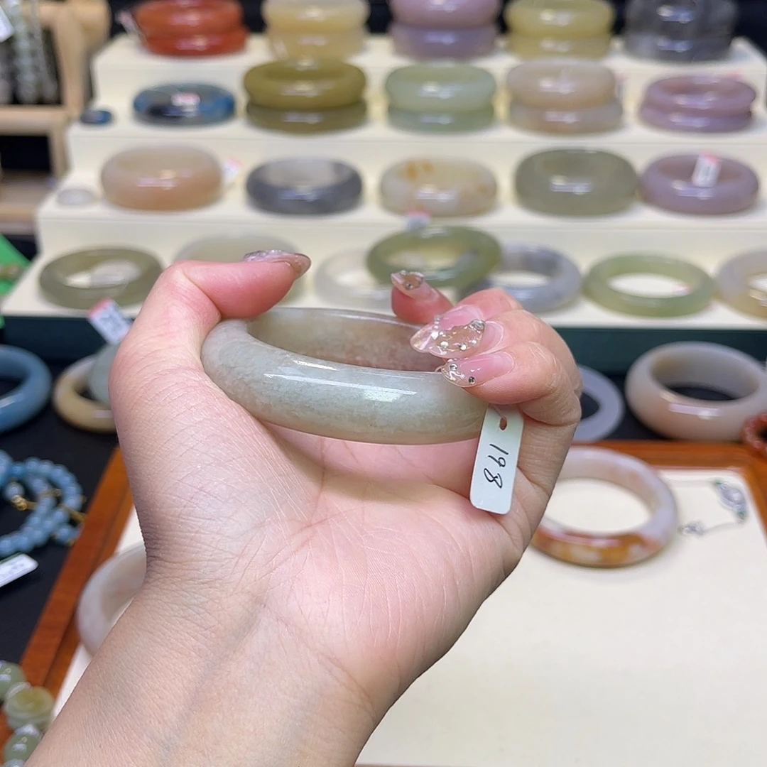 石英质玉手镯未镶嵌媛*～