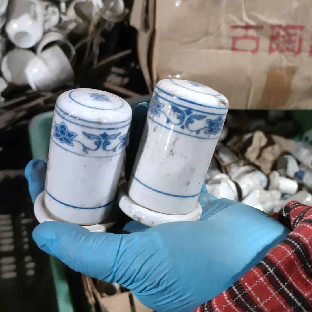 摆件陶瓷盘子碗啥都有