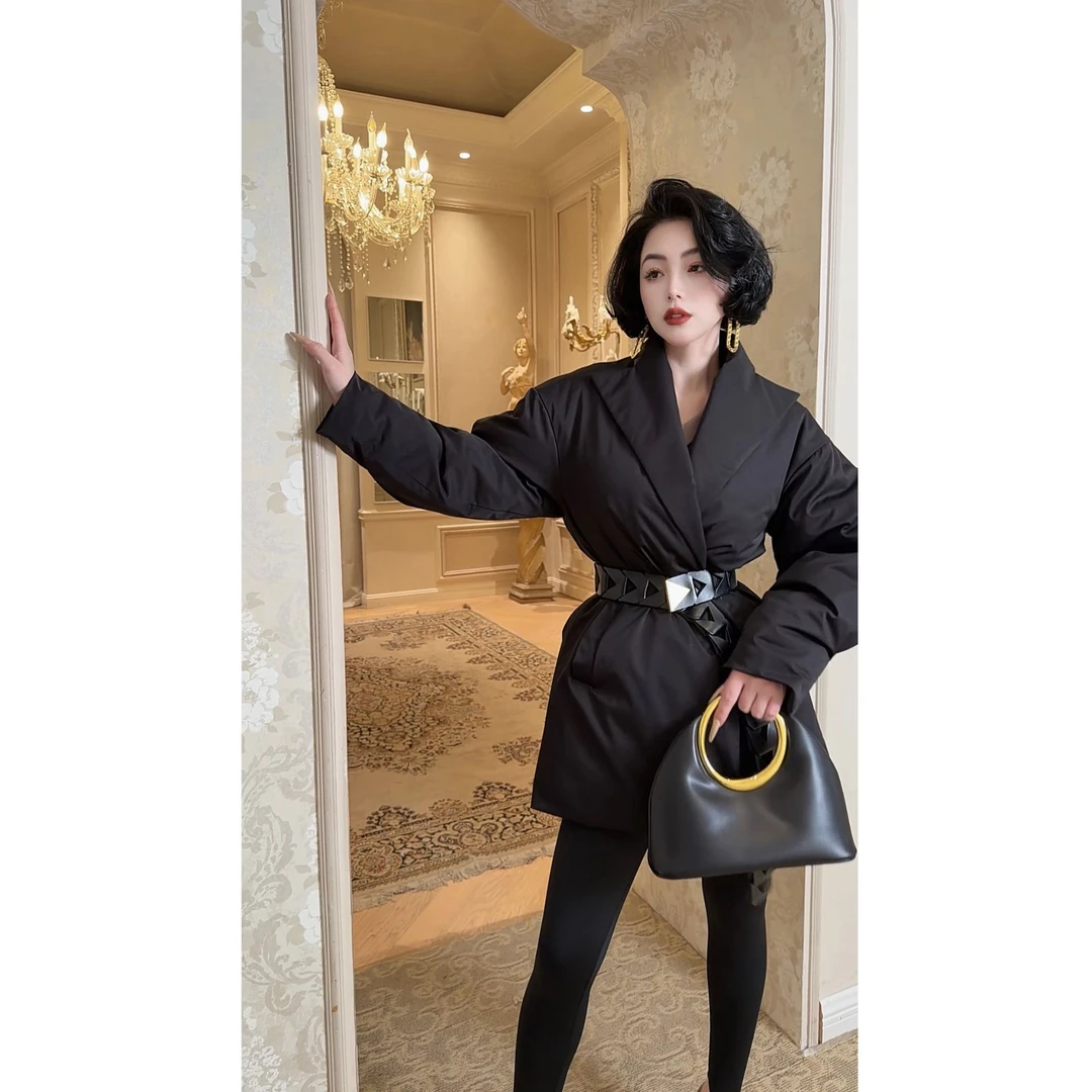 LYXJ【诺莎晚宴】秋冬时尚气质收腰小众设计厚外套10688