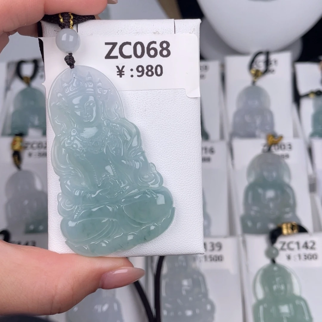 翡翠未镶嵌颈饰zc068