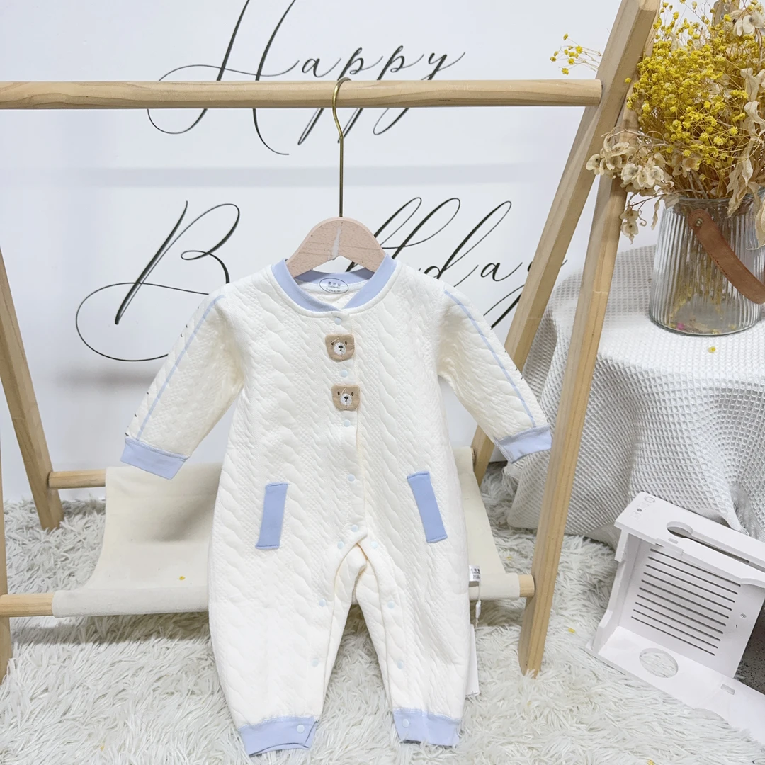 42088保暖多扣连体衣