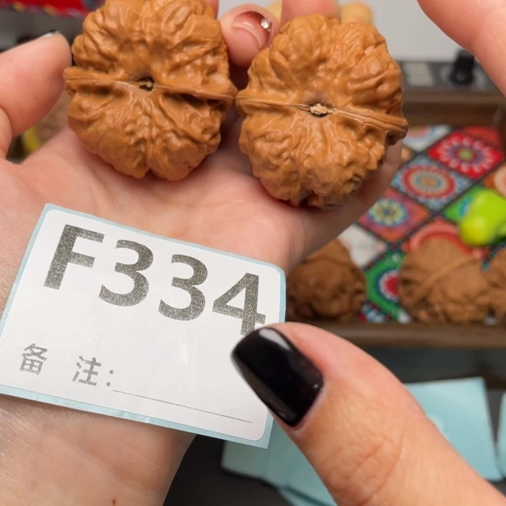 把件文玩核桃红皮40 44 33