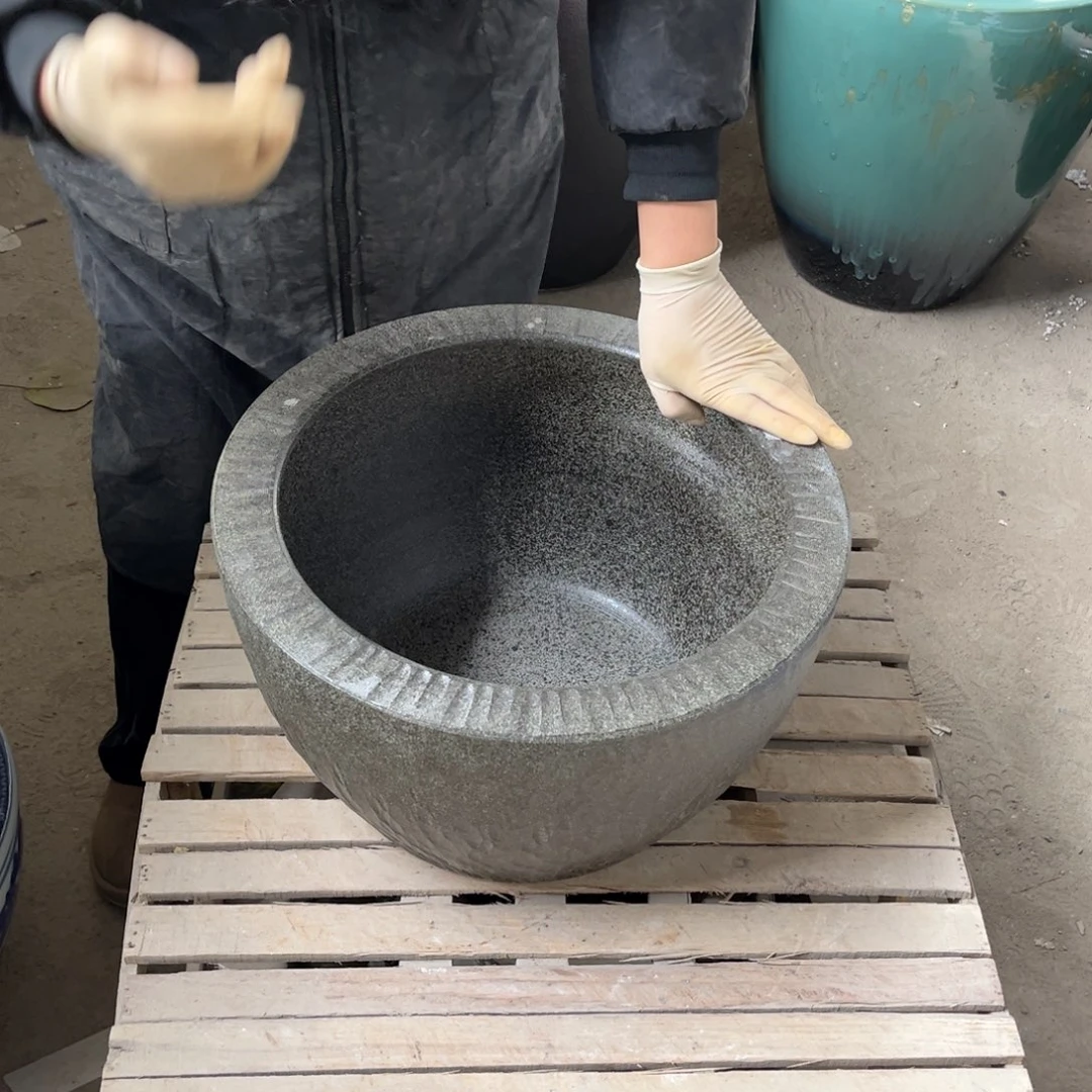 瓷片石头40.88888888