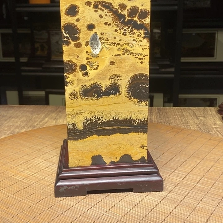 香榧木广西柳州国画石