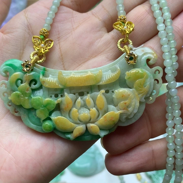 颈饰未镶嵌翡翠翡翠