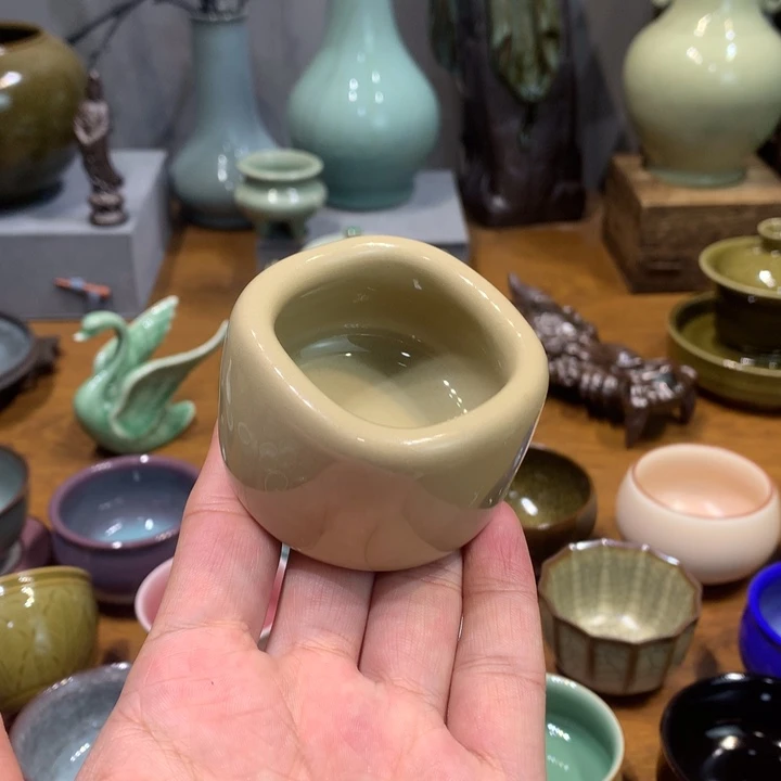 龙泉青瓷手工扳指杯