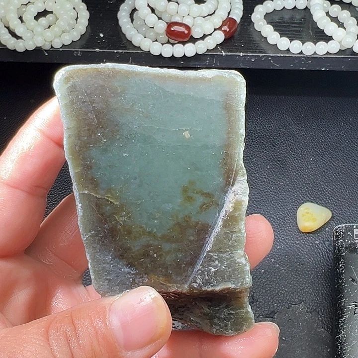 和田玉（糖玉）未镶嵌车挂