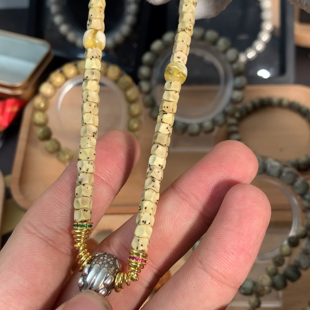 星月菩提吊坠z****i雕刻数星星