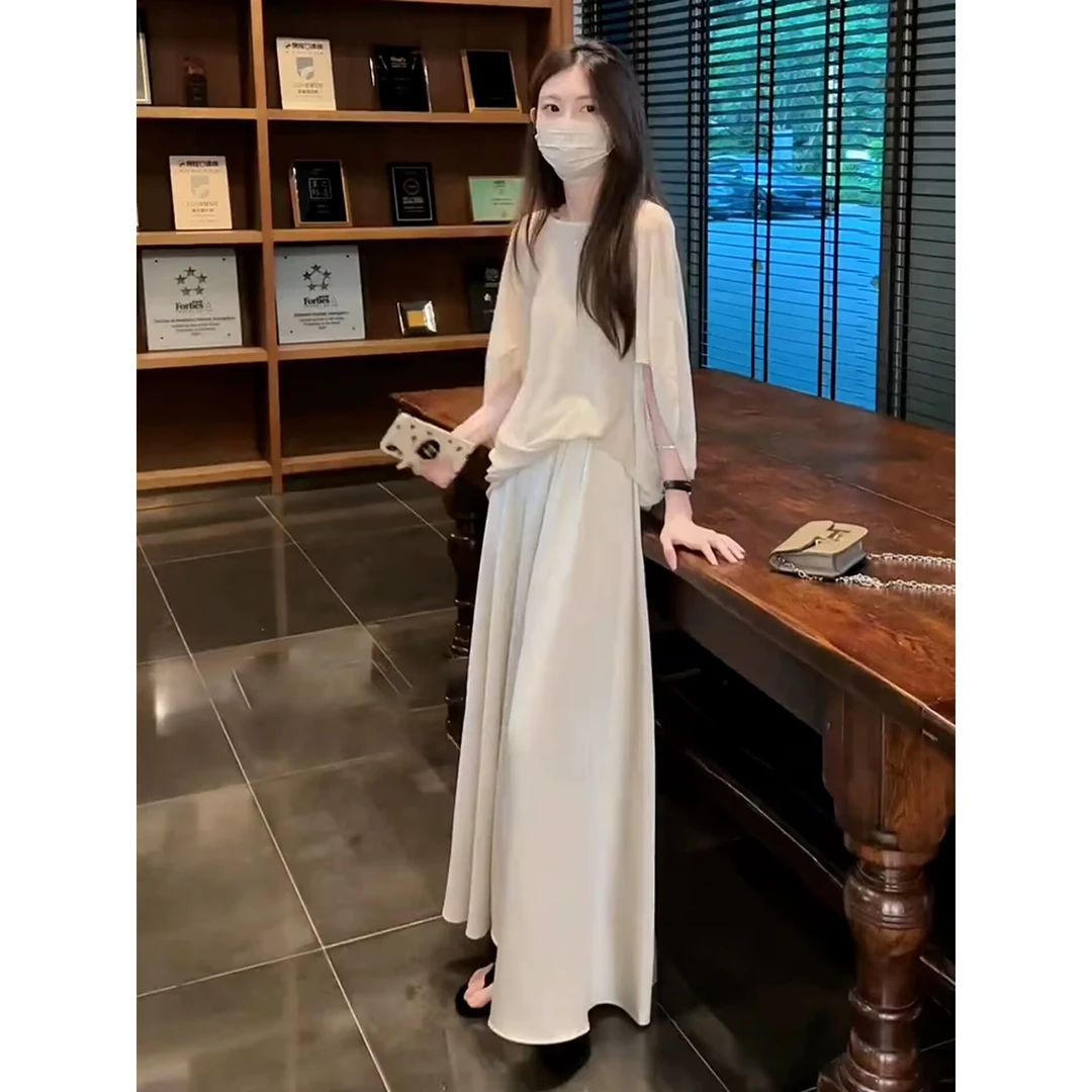 秋季韩系清纯系穿搭轻奢高级感巨好看茶里茶气醋酸缎面半身裙套装