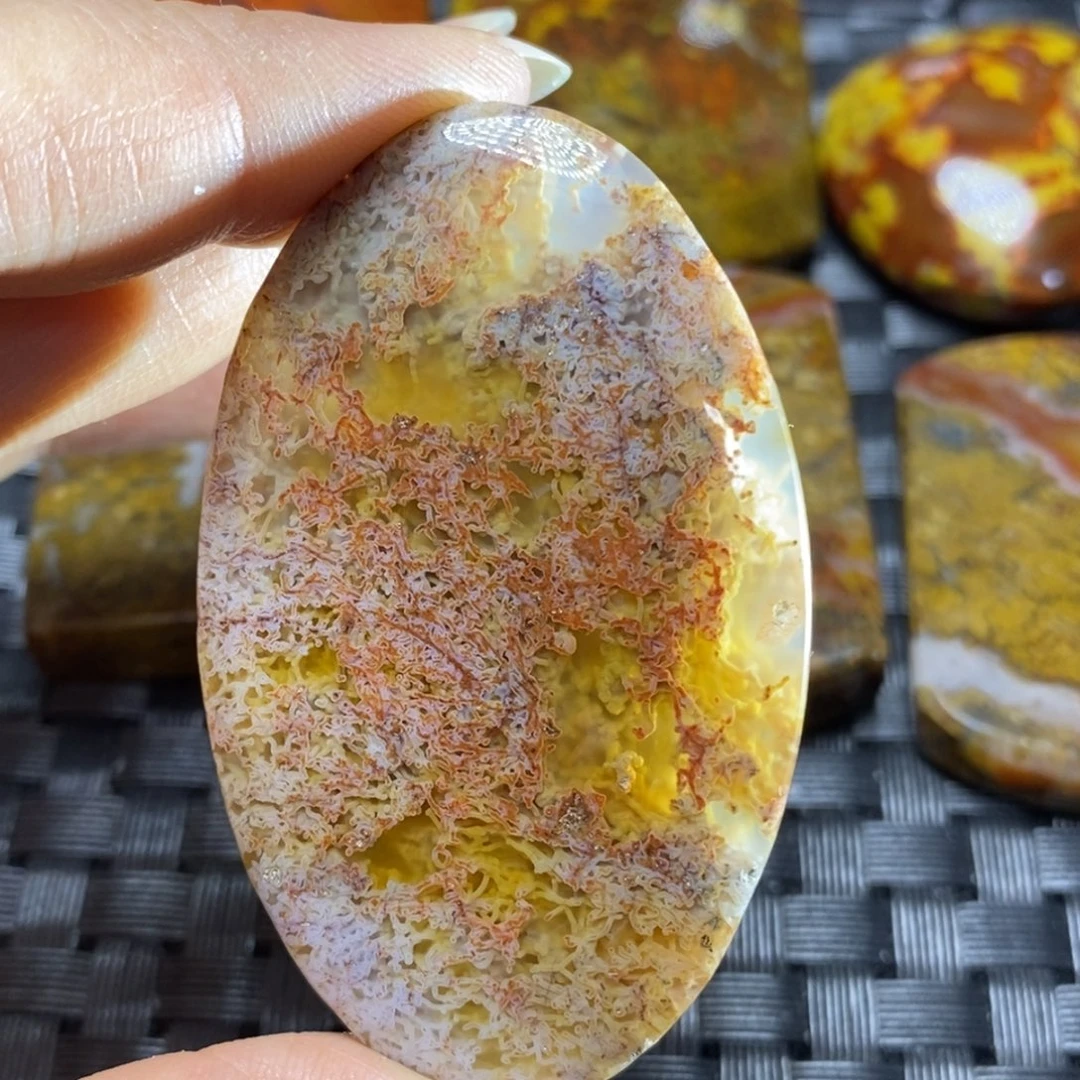 玛瑙/玉髓挂件未镶嵌