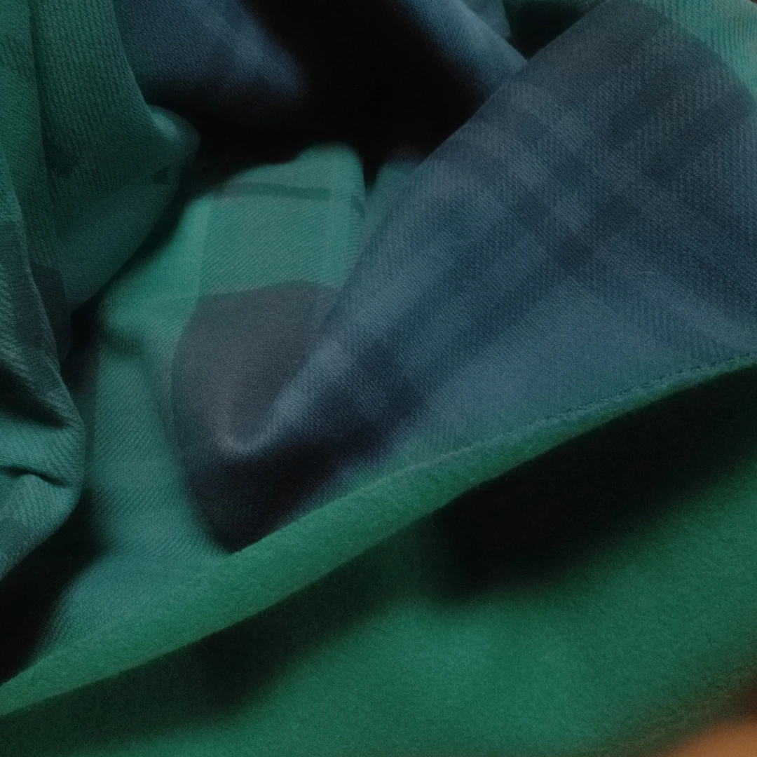 小夫绿色格子卫衣绒布料