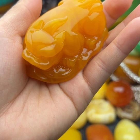 未镶嵌琥珀手串蜜蜡