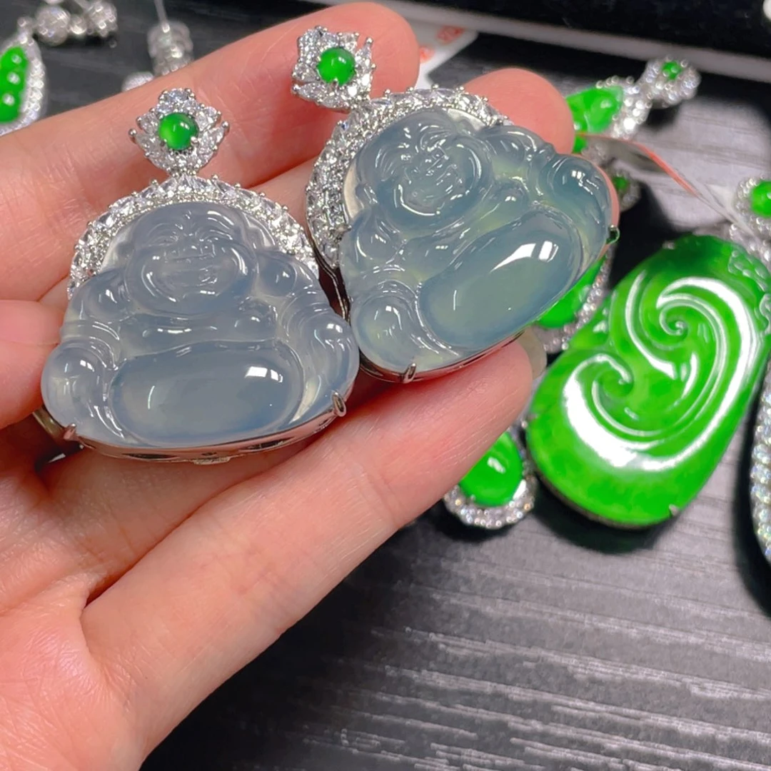 翡翠未镶嵌吊坠(不含链)初***