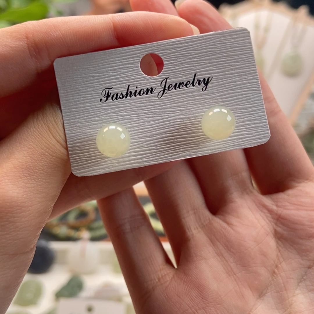 和田玉银S925镶嵌耳饰卡八中晴