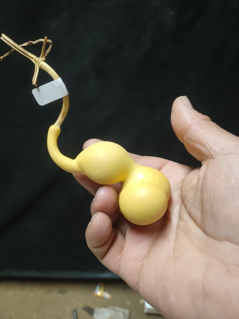 华哥本捻，勒扎小象葫芦，111号，高9.3，全品无伤