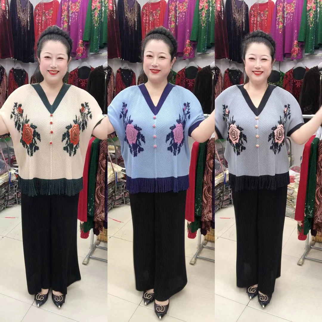 时尚褶皱加肥加大小衫