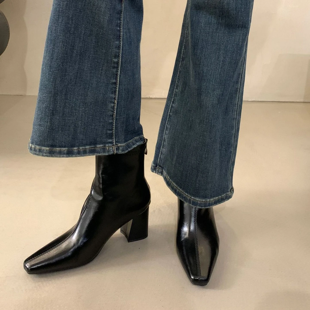 断码清仓软羊皮棕色短靴女粗跟秋冬新款复古美拉德瘦瘦靴百搭靴子