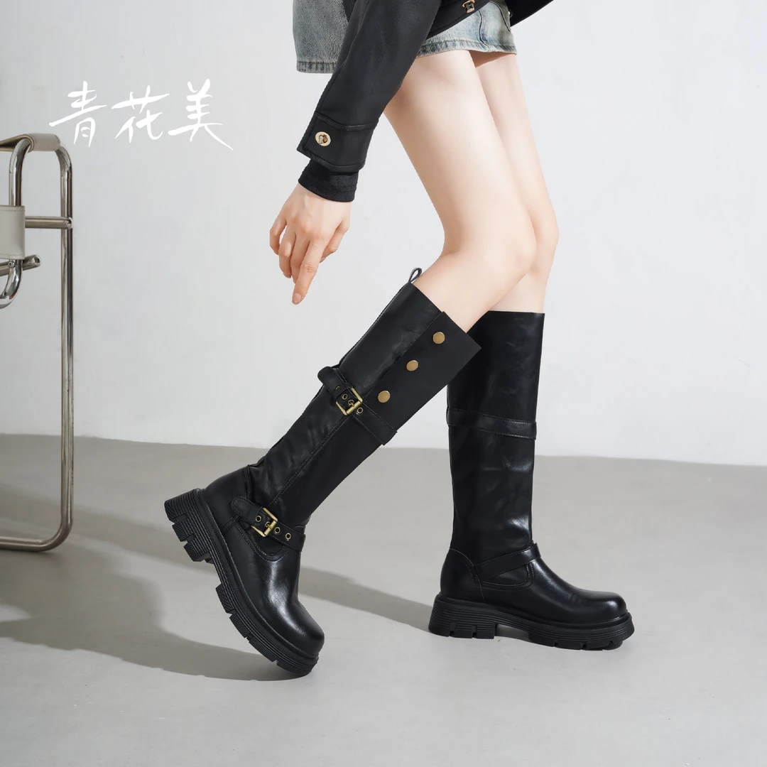平底靴子2025新款长筒靴秋冬设计感女靴黑色英伦风弹力显瘦骑士靴