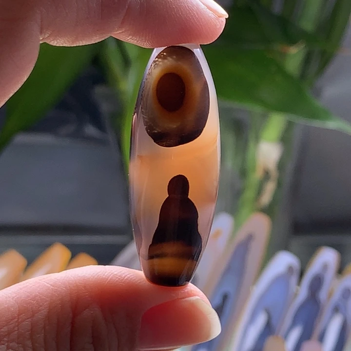 未镶嵌玛瑙/玉髓珠宝半成品11