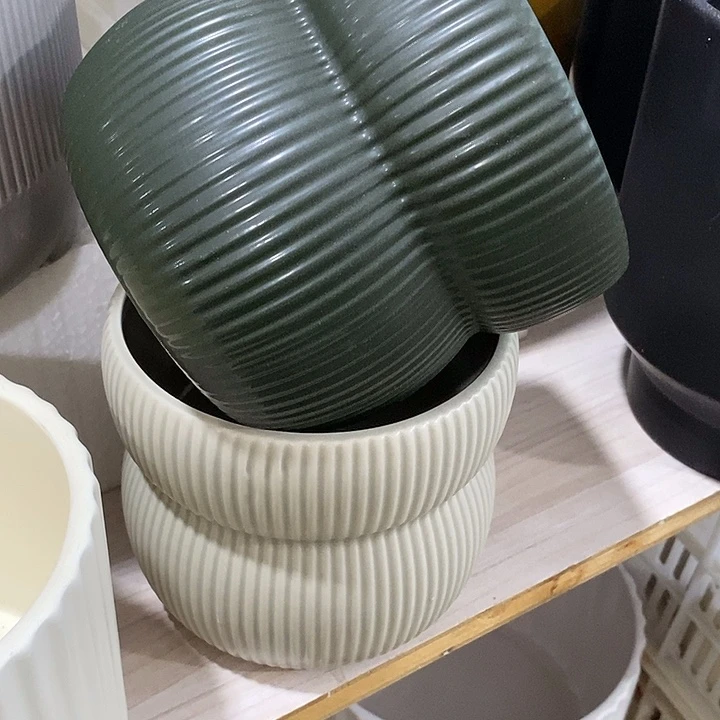 摆件陶盆有孔 微瑕介意勿拍