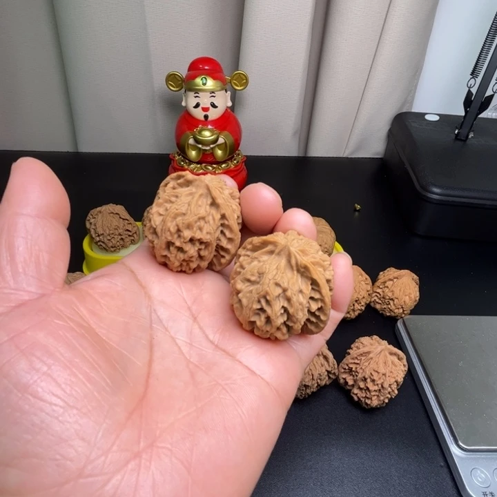 吊坠桃核苹果园40