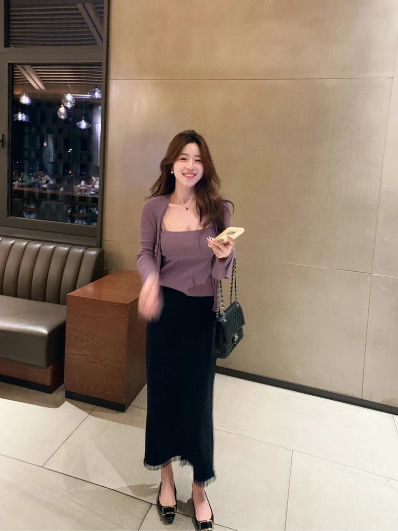 2025春季法式气质紫色长袖针织开衫女吊带上衣搭配半身裙三件套潮