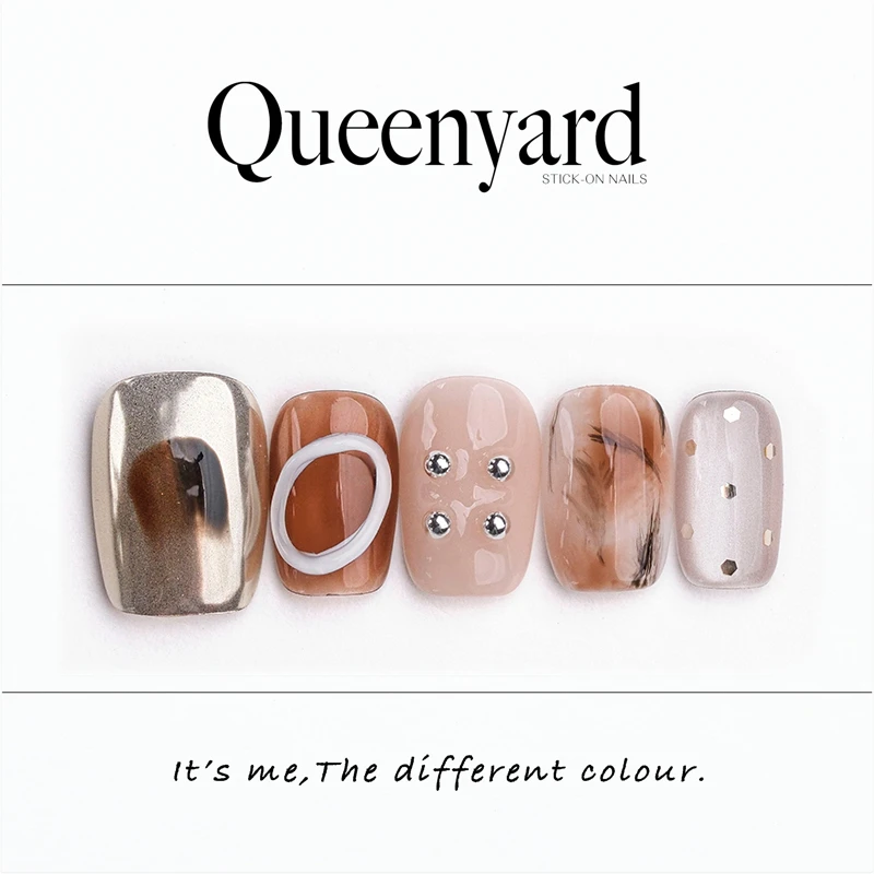 QUEENYARD【槿禾】手绘鎏金渲染高级感美甲2025款春夏气质穿戴甲