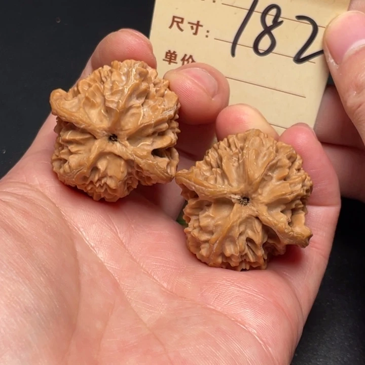 把件文玩核桃苹果园38尺打底发182