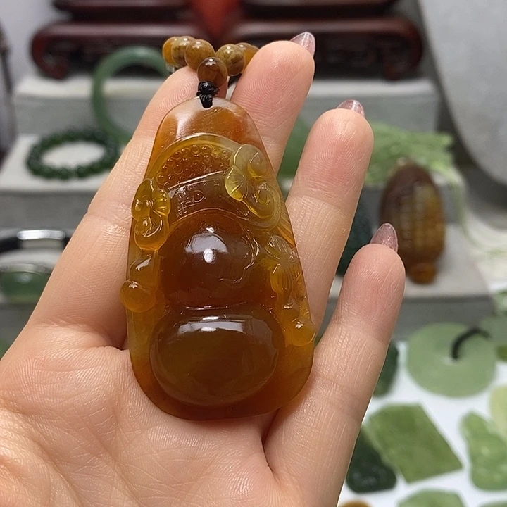 蛇纹石玉未镶嵌挂件