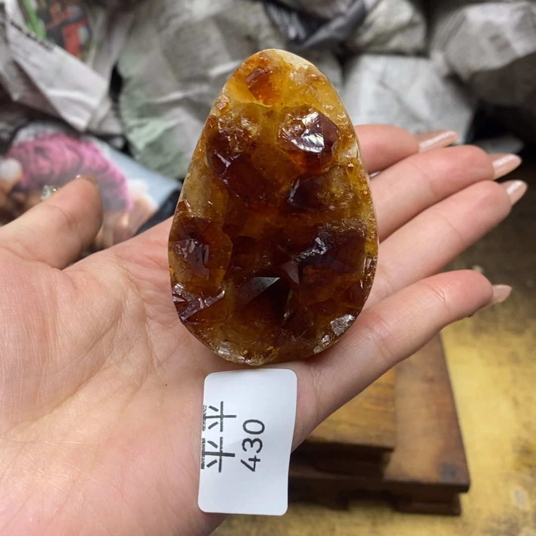 紫晶乌拉圭未镶嵌