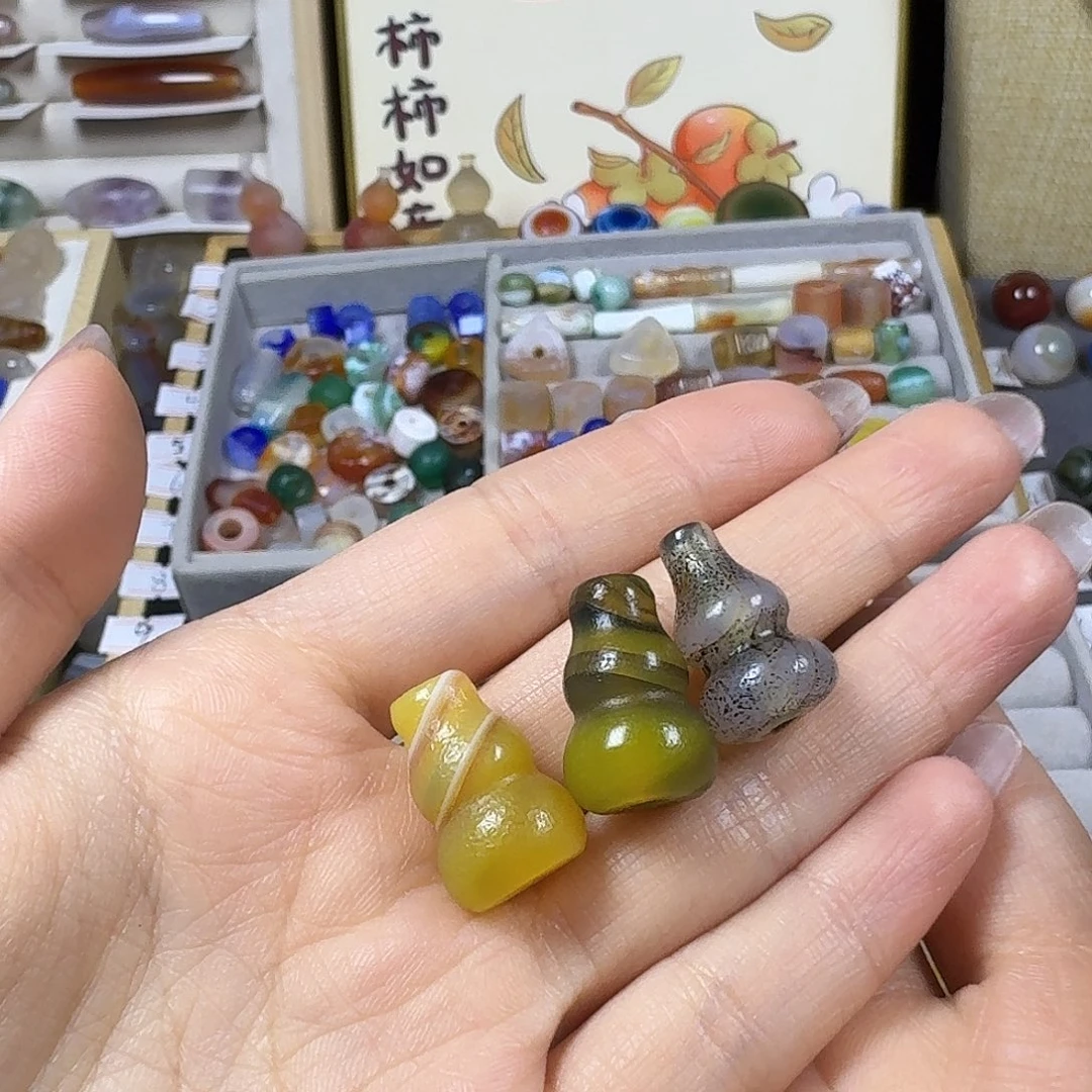 欧***哥玛瑙/玉髓未镶嵌颈饰