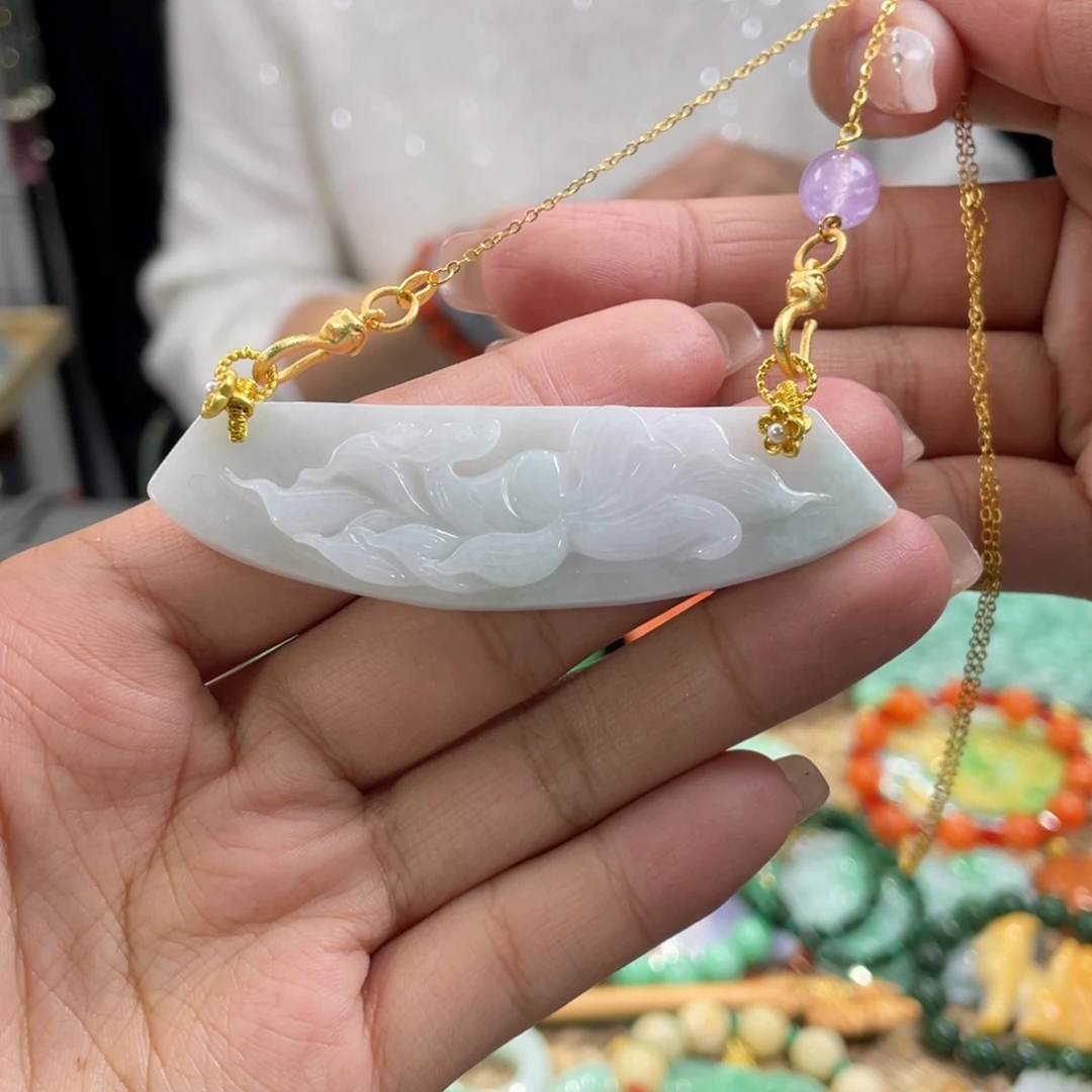 翡翠颈饰未镶嵌代编织