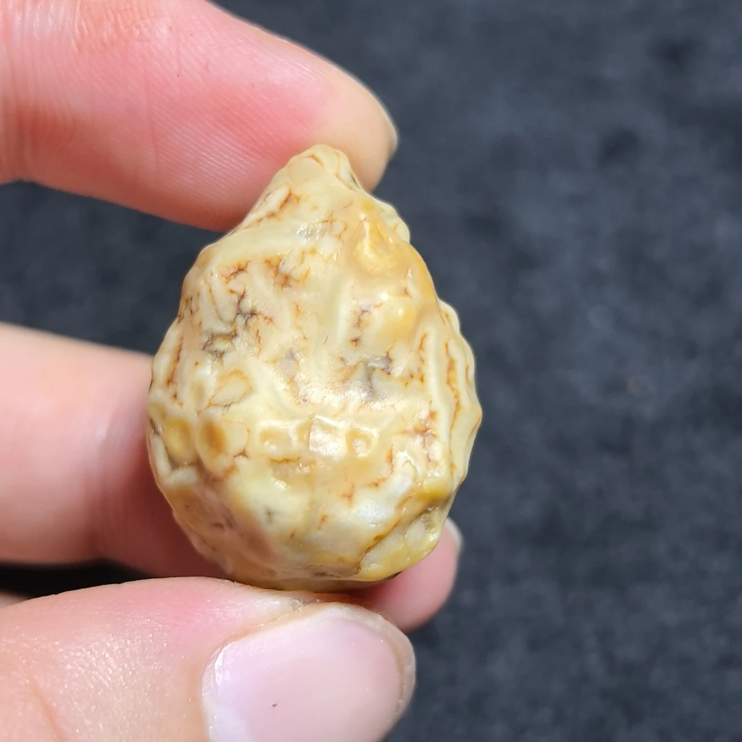 戈壁石头把件吊坠，筋脉石原石珠子，尺寸：3.0*2.0