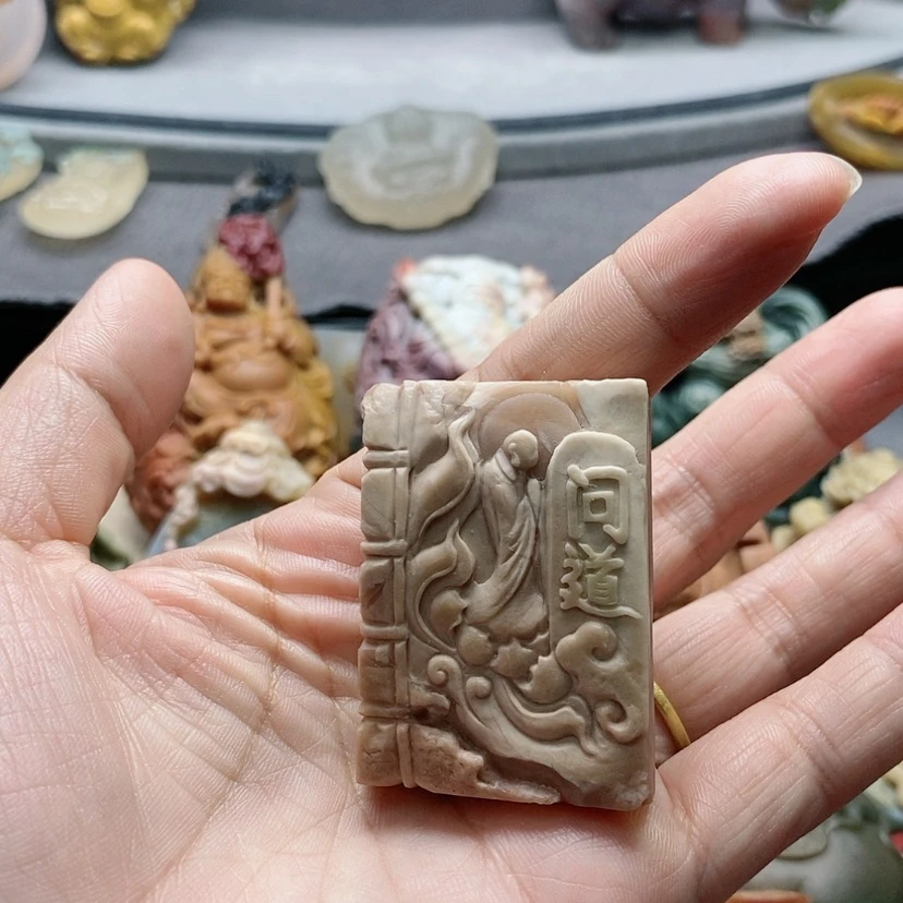 【闪购商品】未镶嵌吊坠定制玛瑙