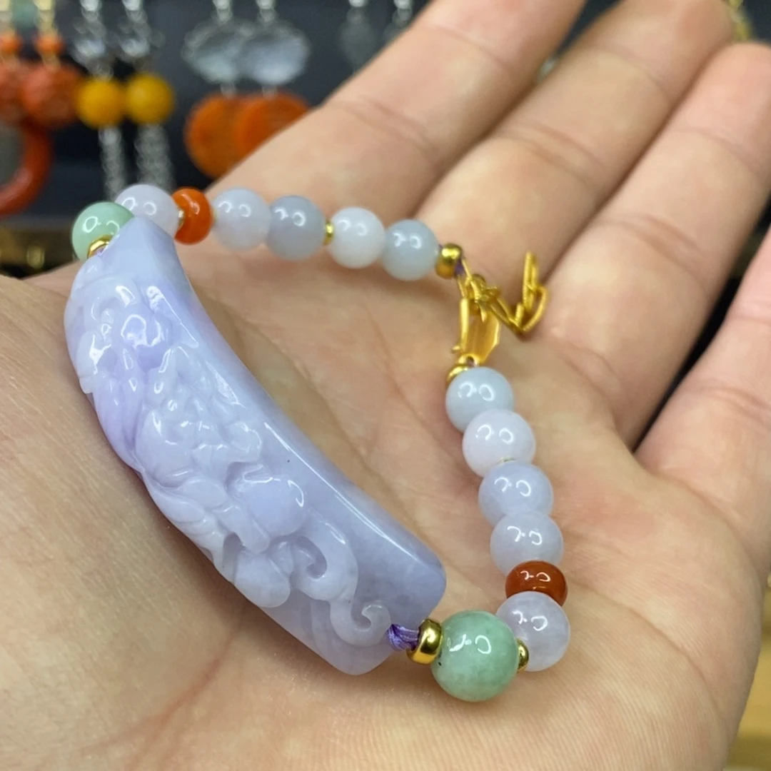 颈饰未镶嵌翡翠手链